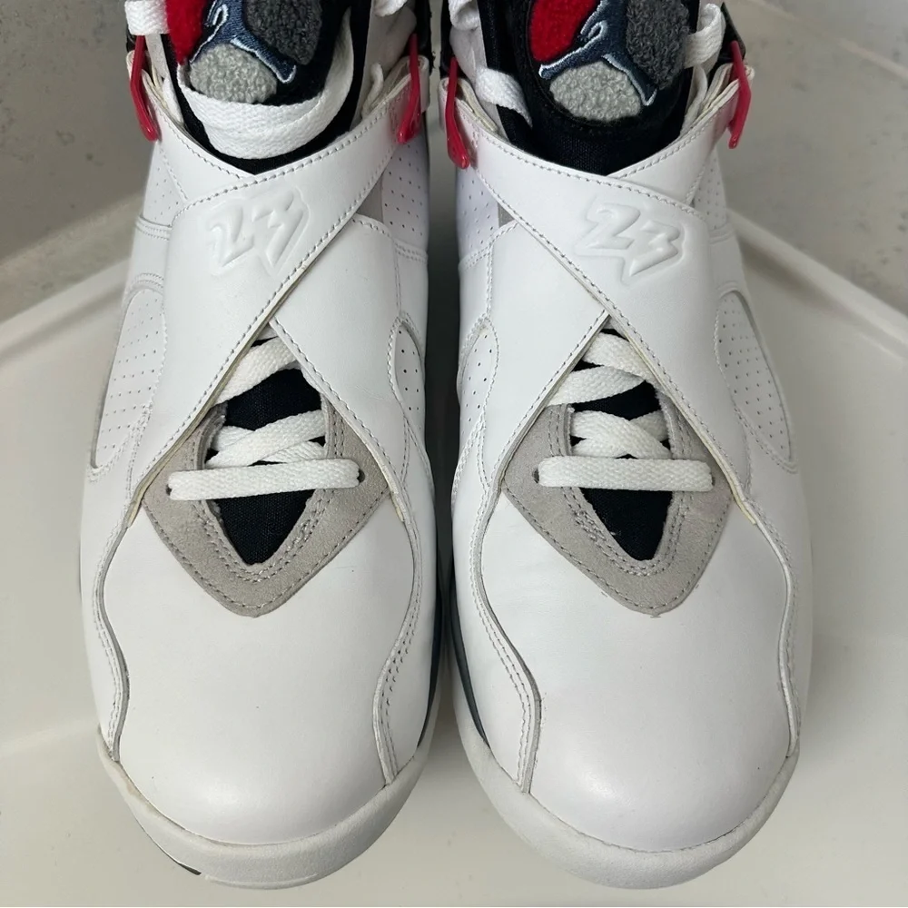 Jordan retro bugs